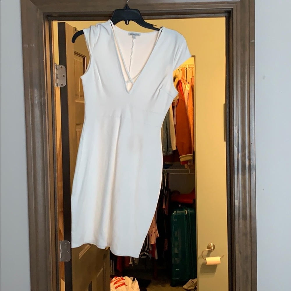 White right dress, never worn